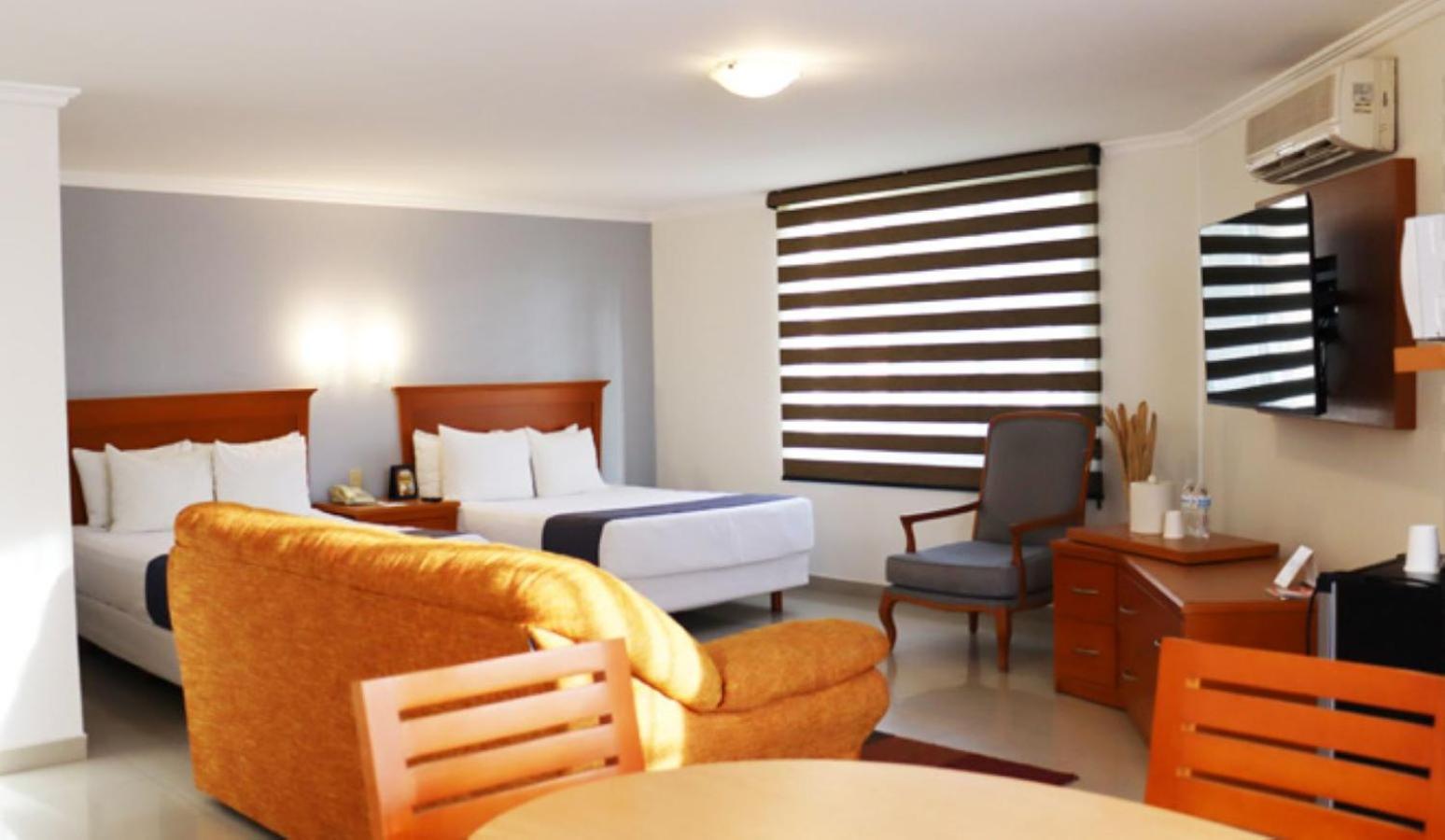 Araiza Palmira Hotel Y Centro De Convenciones La Paz Room photo